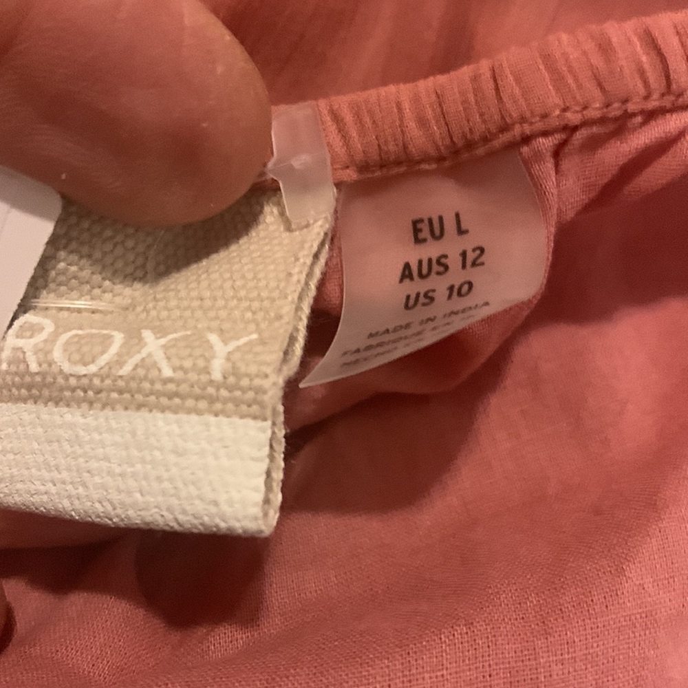 NWT. Roxy dress - Picture 5 of 5